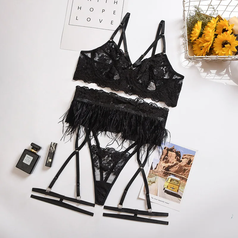 

High-end Quality New Valentine's Day Lingerie Ladies Sexy Auit See-through Lace Feather Lace Underwear Cross Three-piece Female