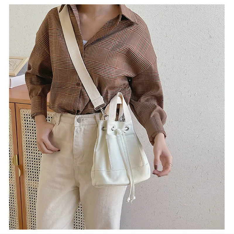 

Korean New Women's bag broadband Shoulder Bag Fashion straddle bag handbag canvas Bucket Bag