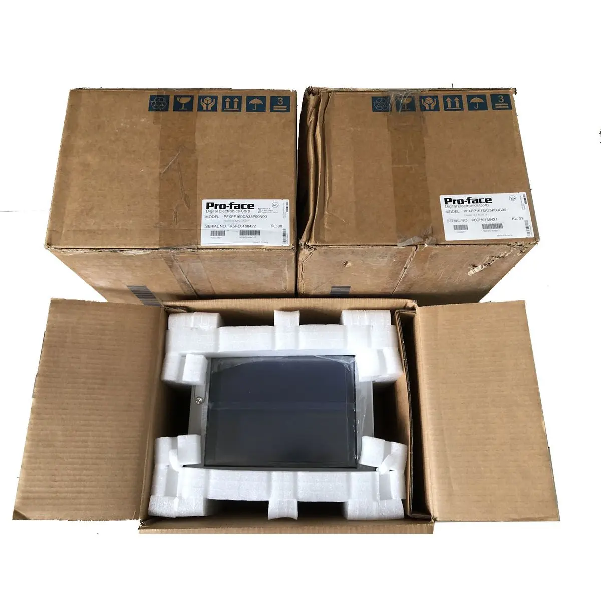 

Новая промышленная панель управления в коробке PFXPP161EA25P00G00 / PFXPF160DA33P00N00 / PFXPP170CA66K00N00 / PFXPP170CA86K00N00 Pro-face
