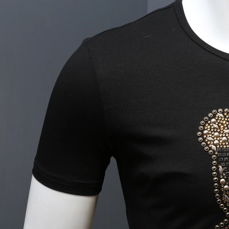 

2019 Summer Men Bear Rhinestones T Shirts Cotton 100% O Neck Short Sleeve Slim Fit Tee Shirt Homme Man Fashion Clothing Size 4XL