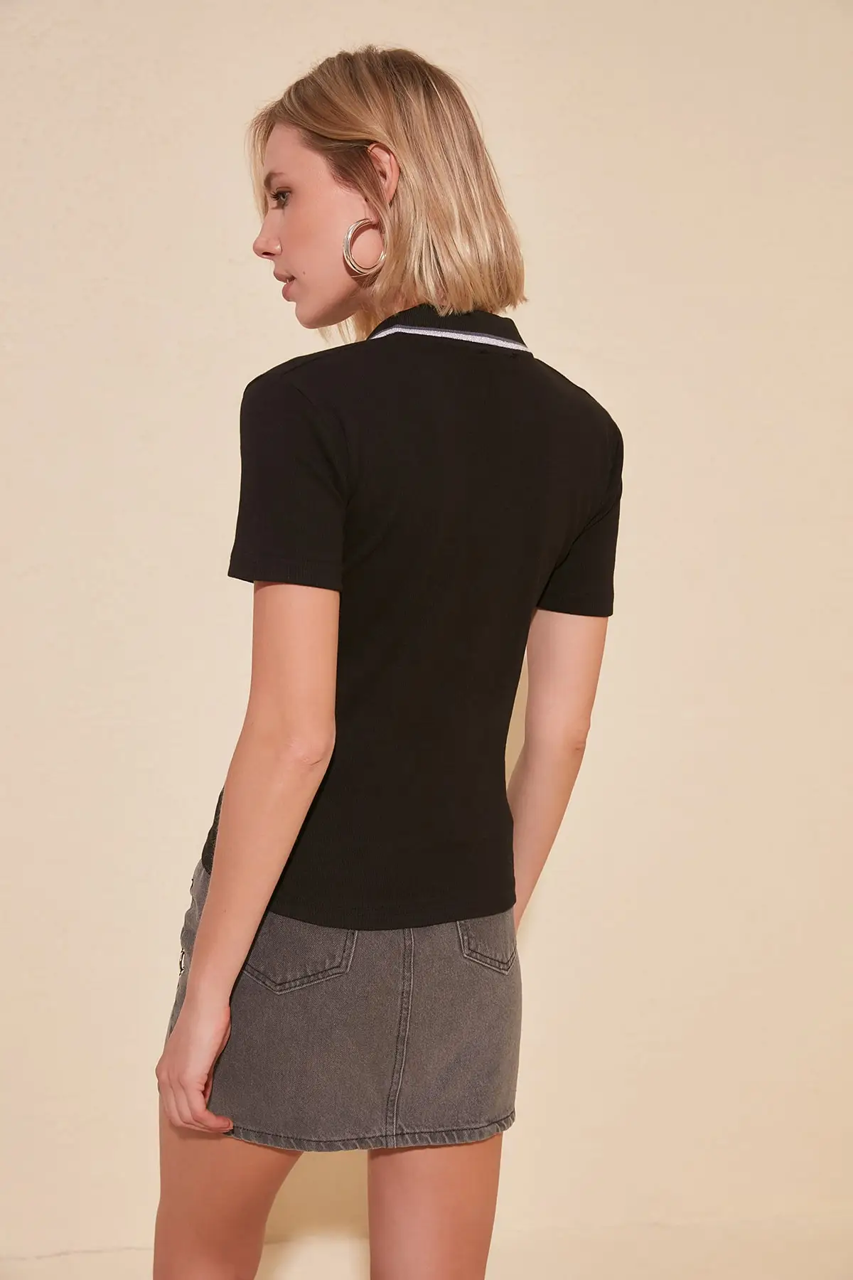 Trendyol черная кнопка ребристый трикотажный блузка TWOSS19FV0102|Блузки| |