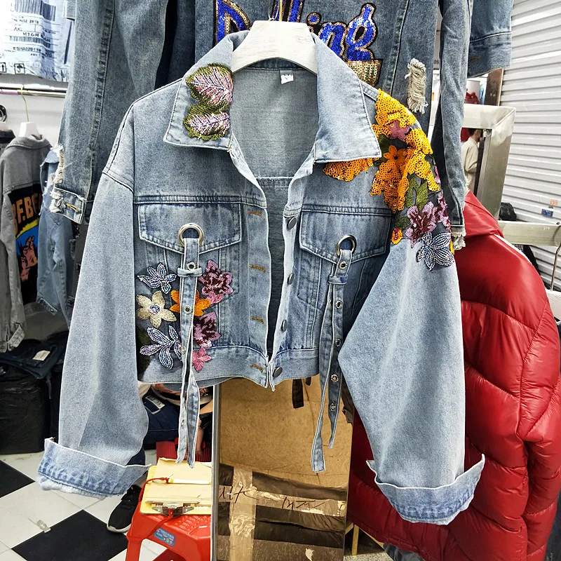 Джинсовая куртка женская с цветочной вышивкой винтажная свободная синяя
