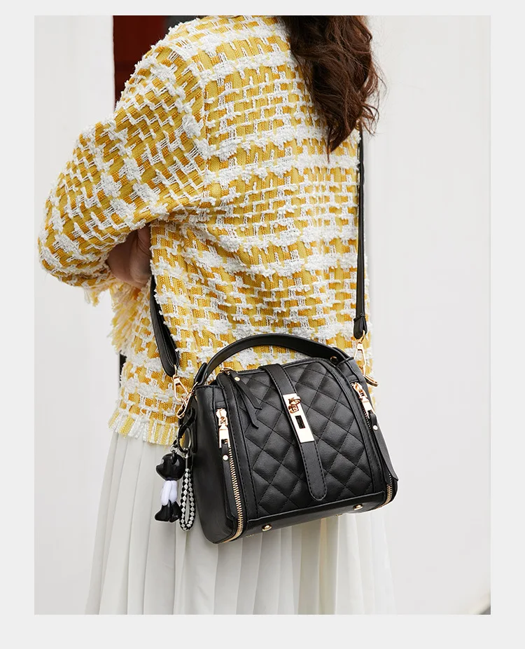 Маленькая женская сумка новый стиль ромбовидная ручная Корейская версия модная