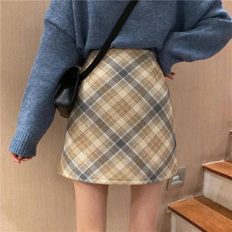 

Autumn Skirts A-Line Plaid Hip Woolen Wild High-Waisted Zipper Womens Winter Bag New Short Korean Skirt Skirt Lined Female And N