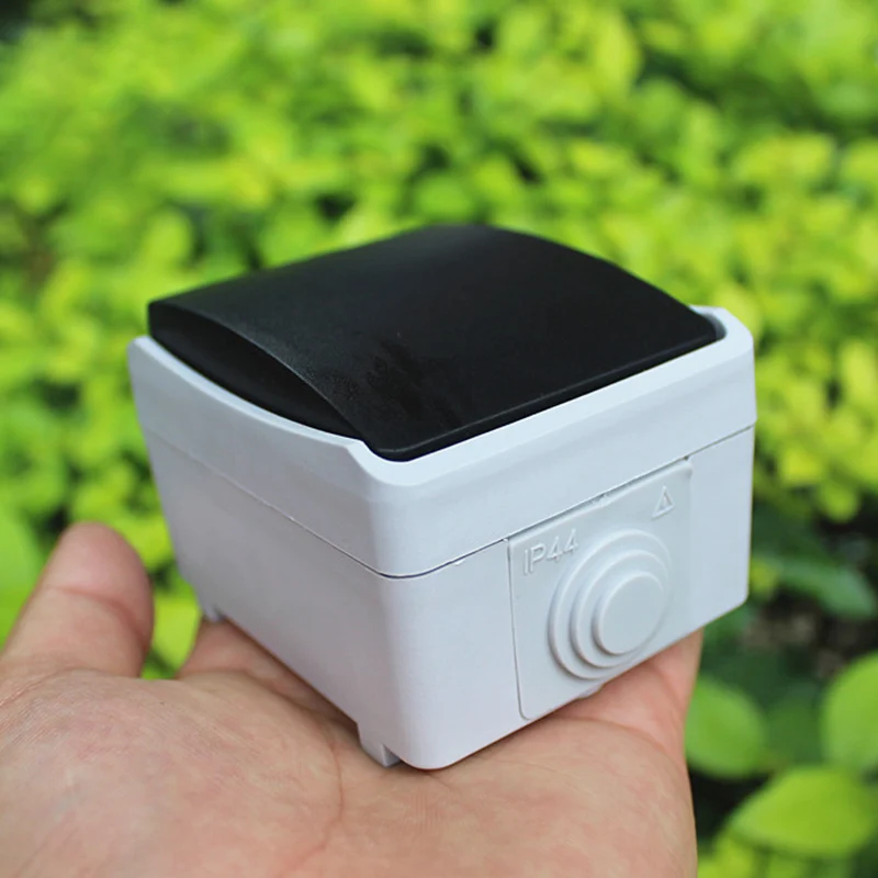 

IP65 Waterproof Dust-proof Outdoor External Wall Switch Single Double Switch 8*6.3*5.1cm