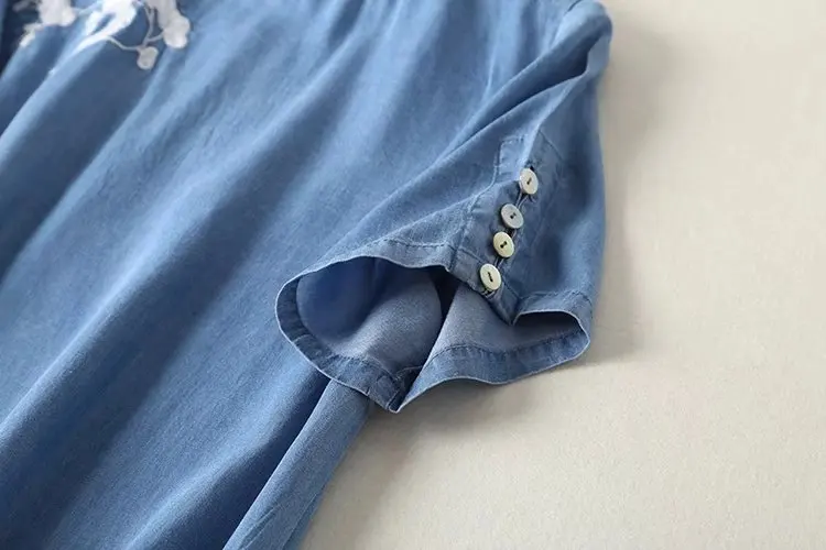 Женское летнее платье с вышивкой повседневное свободное синее из джинсовой