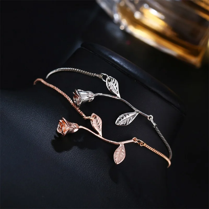 Женский браслет из сплава под розовое золото с Шармами | Украшения и аксессуары