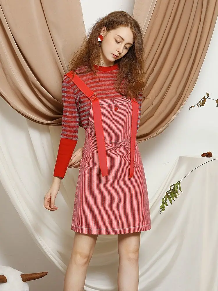 

Women's Jacquard Princess Red Tomato Peach Heart Strap Dress from A Niche Designer Brand of China