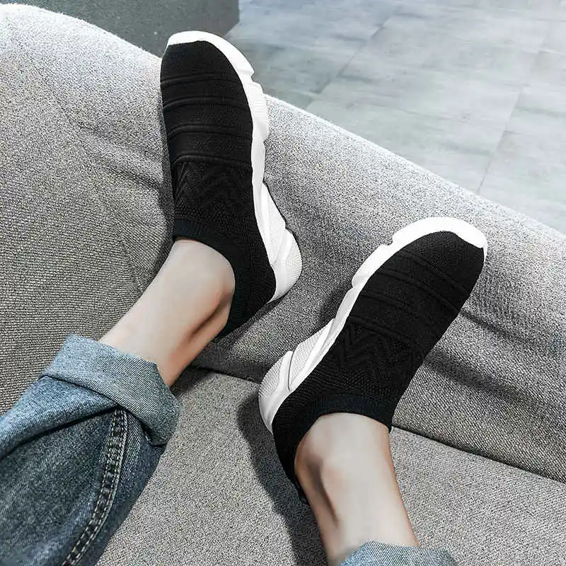 Женские спортивные кроссовки без шнуровки сетчатые легкие для бега женская