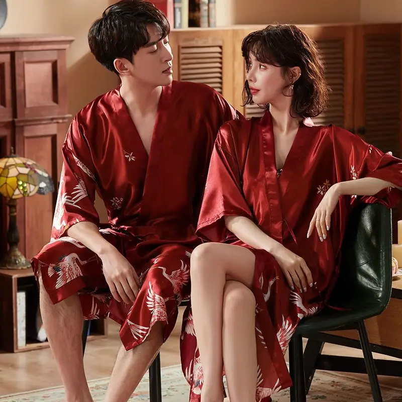 

Men Casual Kimono Bathrobe Robe Intimates Sleepshirts Sleepwear Plus Size Couples Nightgown Male Loose Home Wear Sexy Nighties