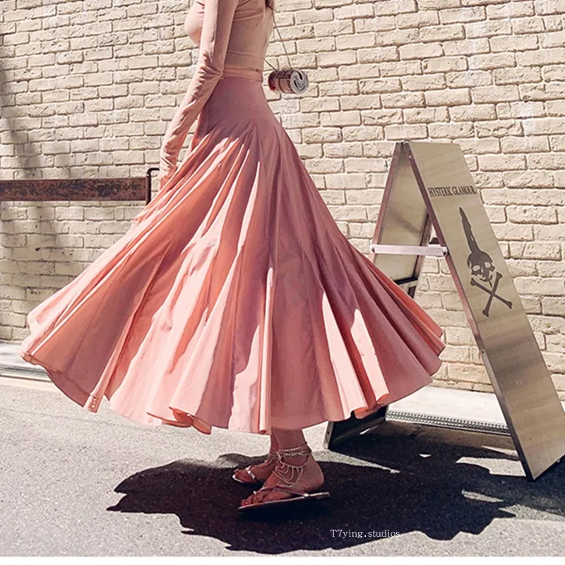 Show New Bella Walking s Star Pleated Glossy Satin Skirt with Naked High waist Half length Summer