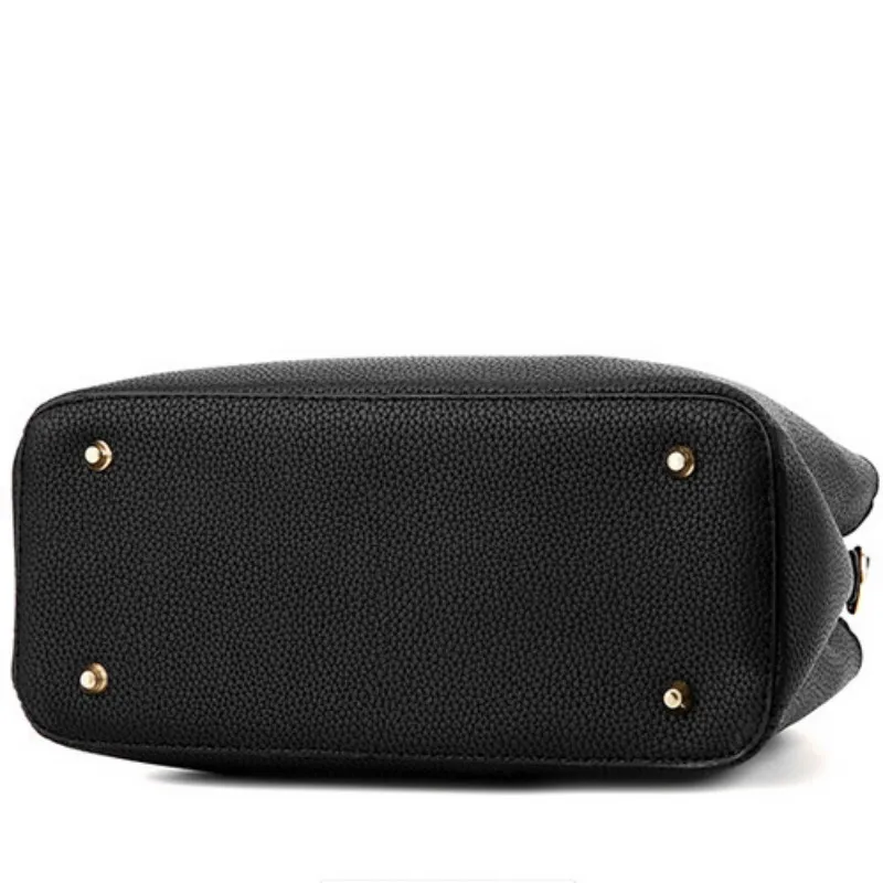 

100% Genuine leather Women handbags 2021 New fashionista embossed shoulder bags of western style air bag Messenger Handbag