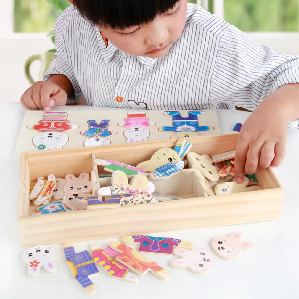 

Деревянная игрушка в виде зайчика для детского сада