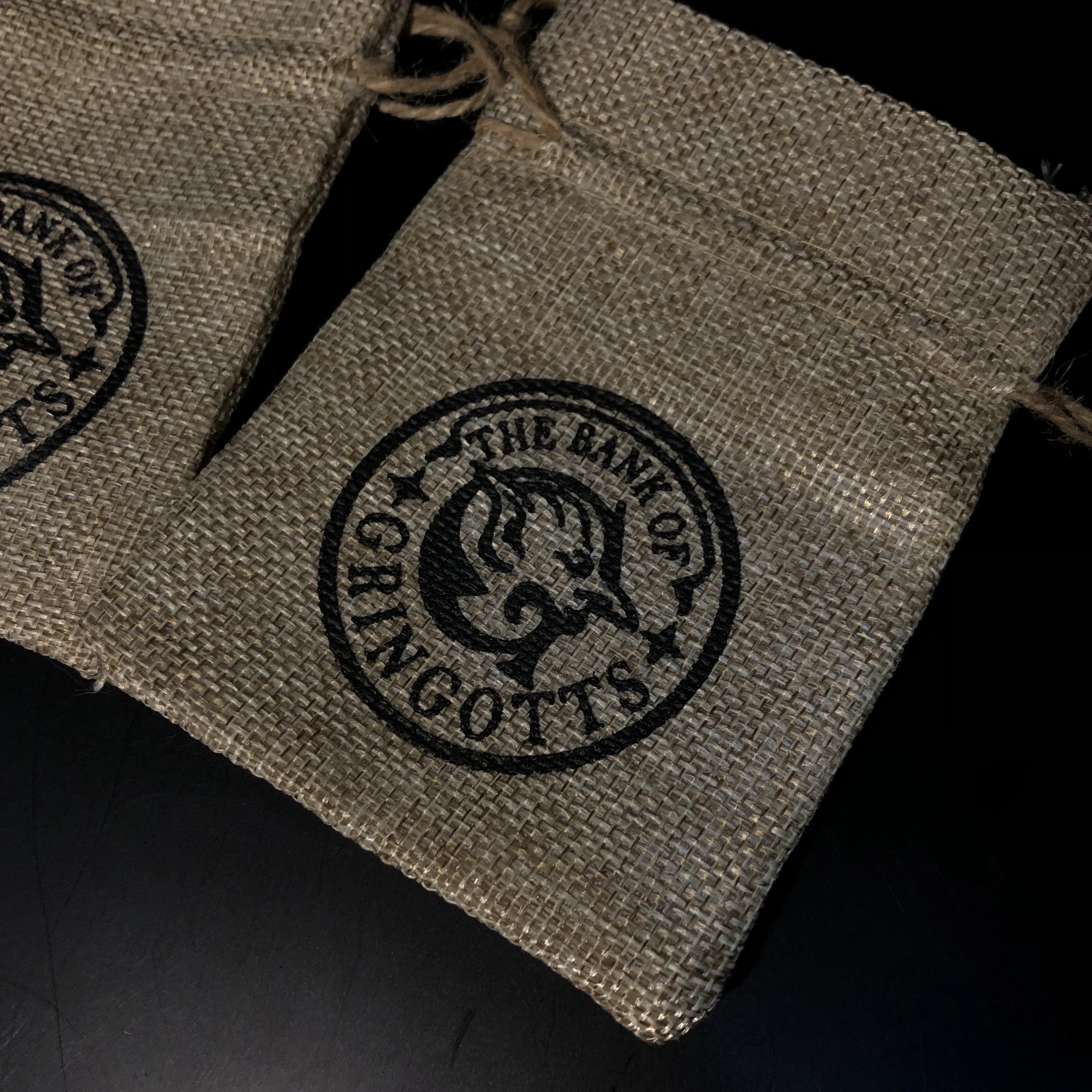 10 шт. в упаковке сумки волшебника банка Волшебный мир подарки для косплея