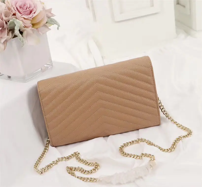 

Luxury women's leather handbag designer caviar leather chain mini bag women's real leather bag 2020 postman bag