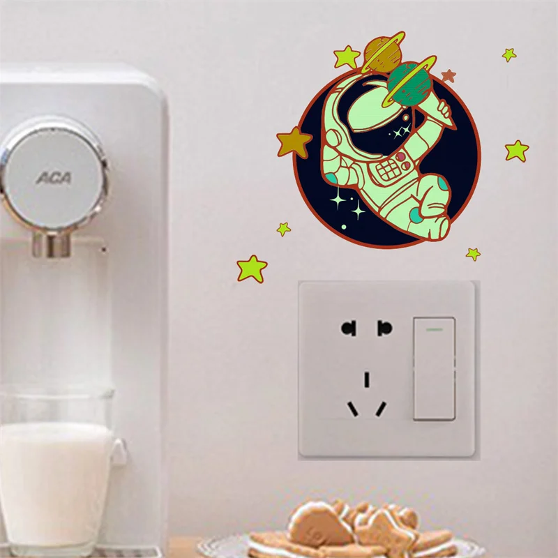 Креативная наклейка на выключатель Zollor с астронавтом Настенная Наклейка для