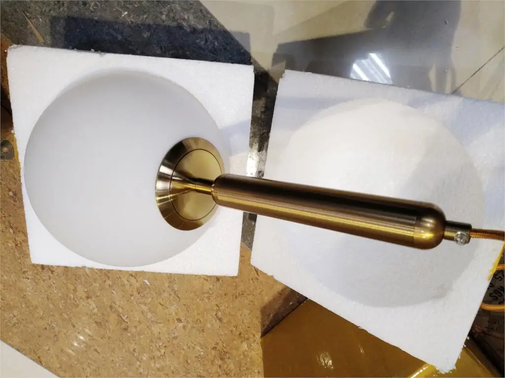 

Nordic Led Pendant Lights Glass Ball Pendant Ceiling Lamp Gold Globe Hanglamp Modern for Bedroom Bar Pendente Iluminao Black