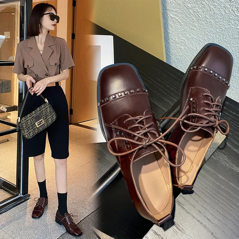 

Горячая Распродажа; Женские туфли-лодочки из натуральной кожи Размеры 22-4,5 см; Женская обувь; Сезон весна-осень; Из воловьей кожи с заклепкам...