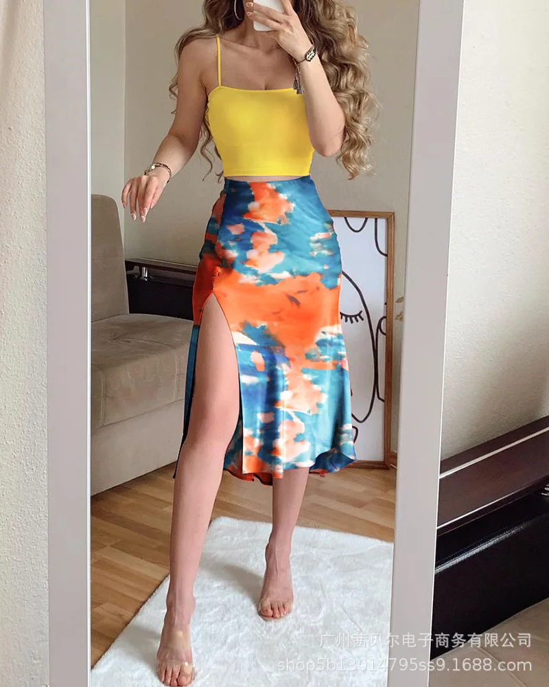 

2021 summer women's suspender skirt new contrast color printing suit skirt