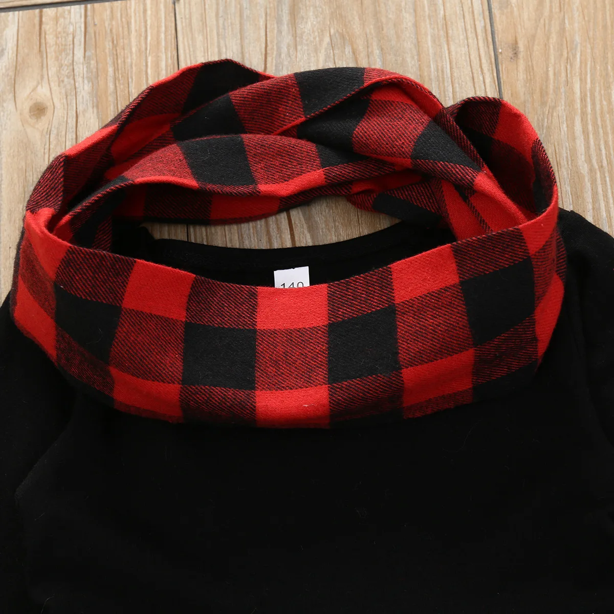 Одежда для маленьких девочек рождественские наряды черный топ с Санта Клаусом