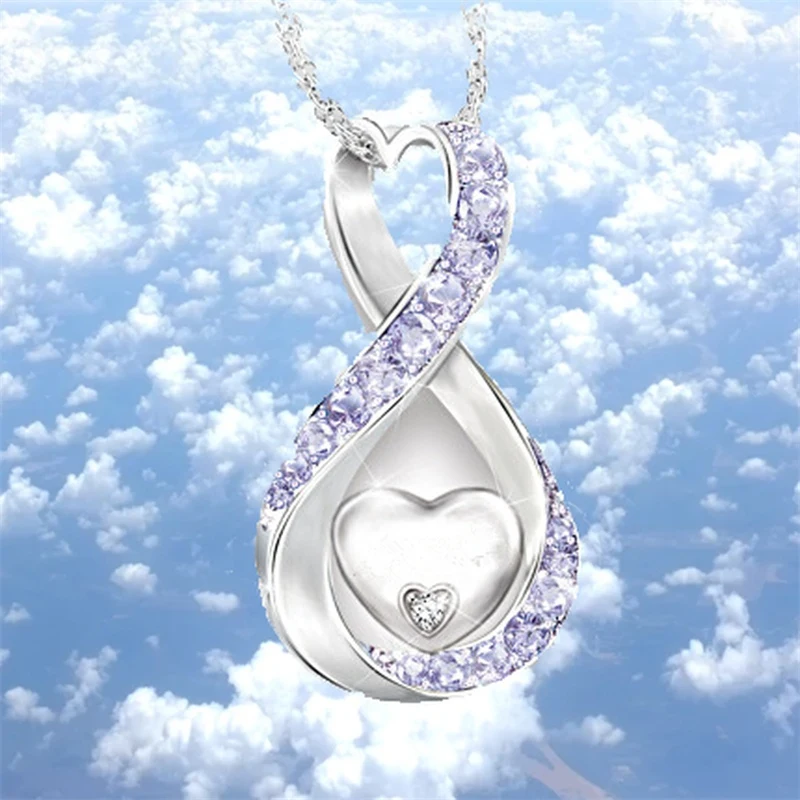 

new trend of personality heart-shaped diamond-studded women's pendant necklace Fashion creative temperament necklace wholesale