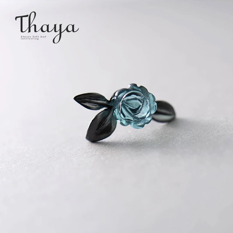 Thaya s925 Серебряные серьги-гвоздики с синими кристаллами и розой для женщин, асимметричные серьги в виде цветка, Женские Ювелирные изделия, подарок