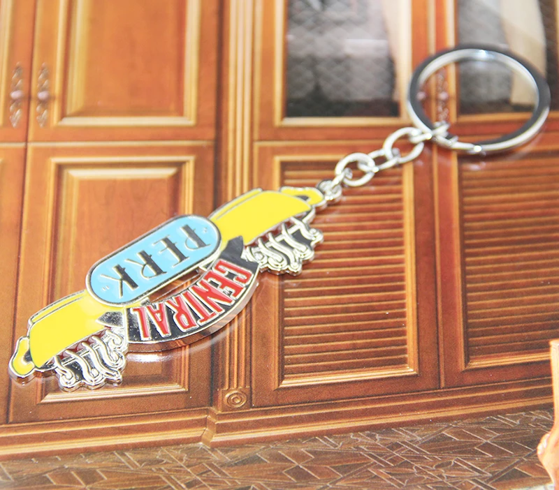 Hot Movie Friends Central Perk Keychains Pendants Enamel Coffee Time Logo Car Keyring Choker Best Friend Xmas Jewelry Gift | Украшения и