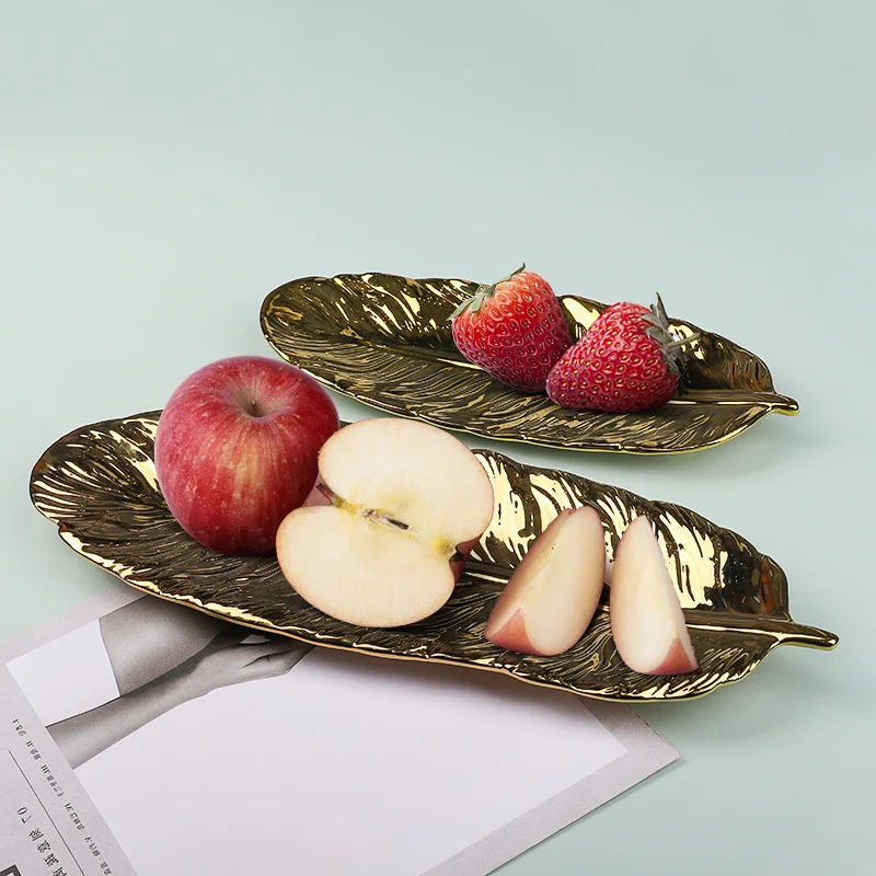 Adornos de plumas del norte de Europa, decoraci&oacute;n de lujo para el hogar, fruta, aperitivo, postre, hoja dorada, placa oscilante-1