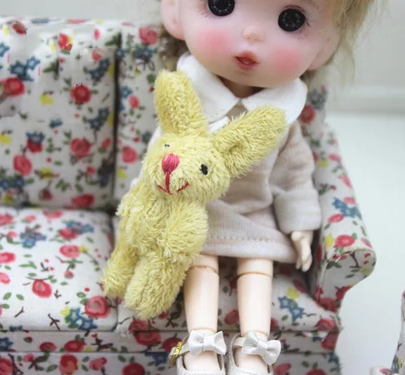 1 pcs Yellow Bunny 1:12 Кукольный домик Миниатюрный Мини кролики Банни плюс аксессуары для кукол игрушки для леса животные семья коллекционный подарок - Цвет: 1 pcs Yellow Bunny