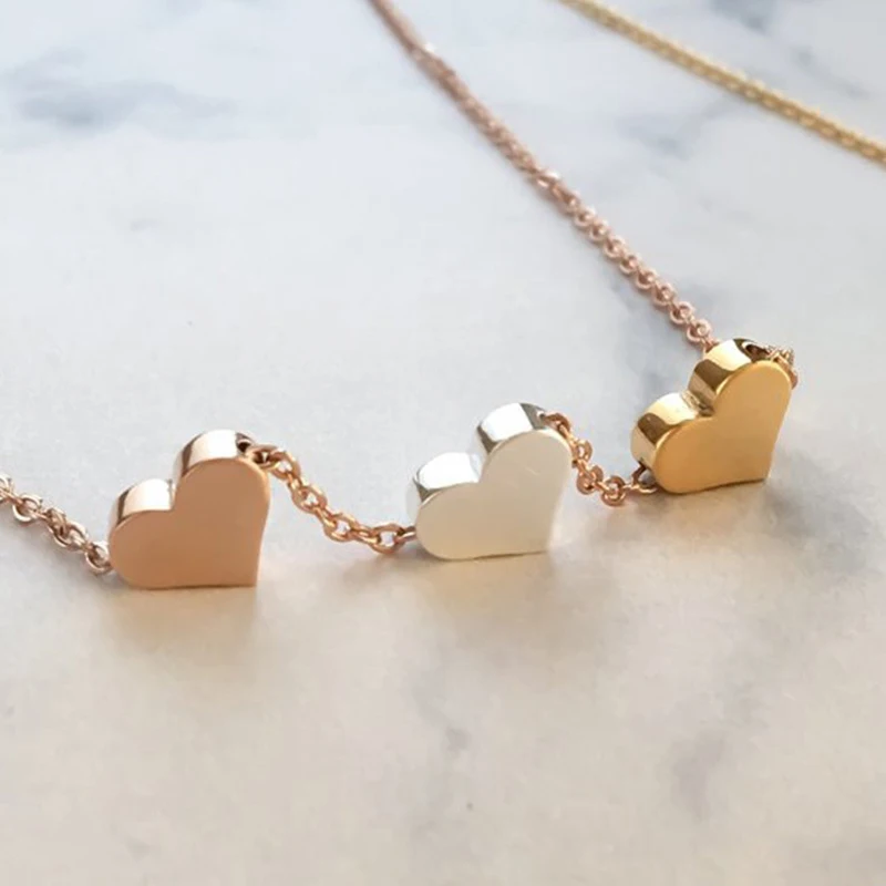 Изящное крошечное ожерелье из 3 ожерелья с сердечками золота и розового цепочкой