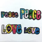 Цветочные английские слова мир любовь хиппи музыкальная повязка символ патч с вышивкой утюгом аксессуары для одежды DIY полоса