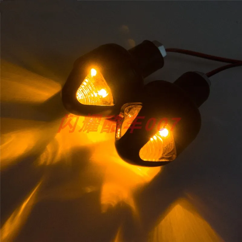

Universal Motorcycle Turn Signals Indicator Light Metal Refitting Accessories Yellow Lighting for BMW Honda Halley Yamaha Suzuki