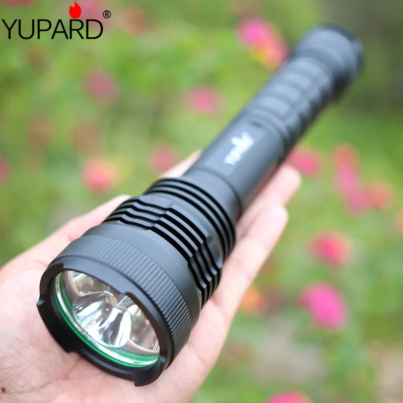 Comprar Nuevo De Alta Potencia Poderosa Linterna LED 3 * XHP50 LED Linterna Táctica De Acampada Antorcha De La Luz De La Lámpara De Caza + 26650 Batería + Cargador