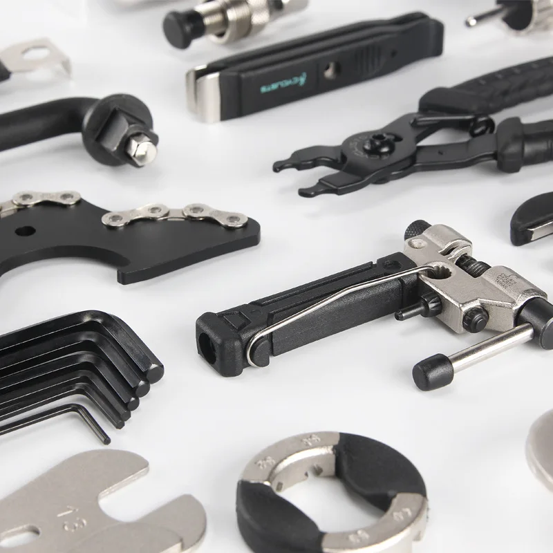 CYCLISTS 18 in 1 Bicycle Repair Tools Cycling Multitool Chain Pedal BB Wrench Hex Key Bike Kit Box Set | Спорт и развлечения