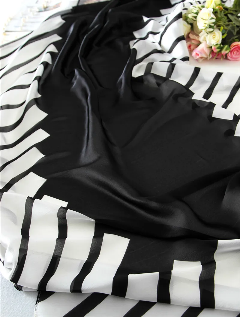 Весна 2020 Модный женский шелковый шарф в черно белую полоску роскошные брендовые