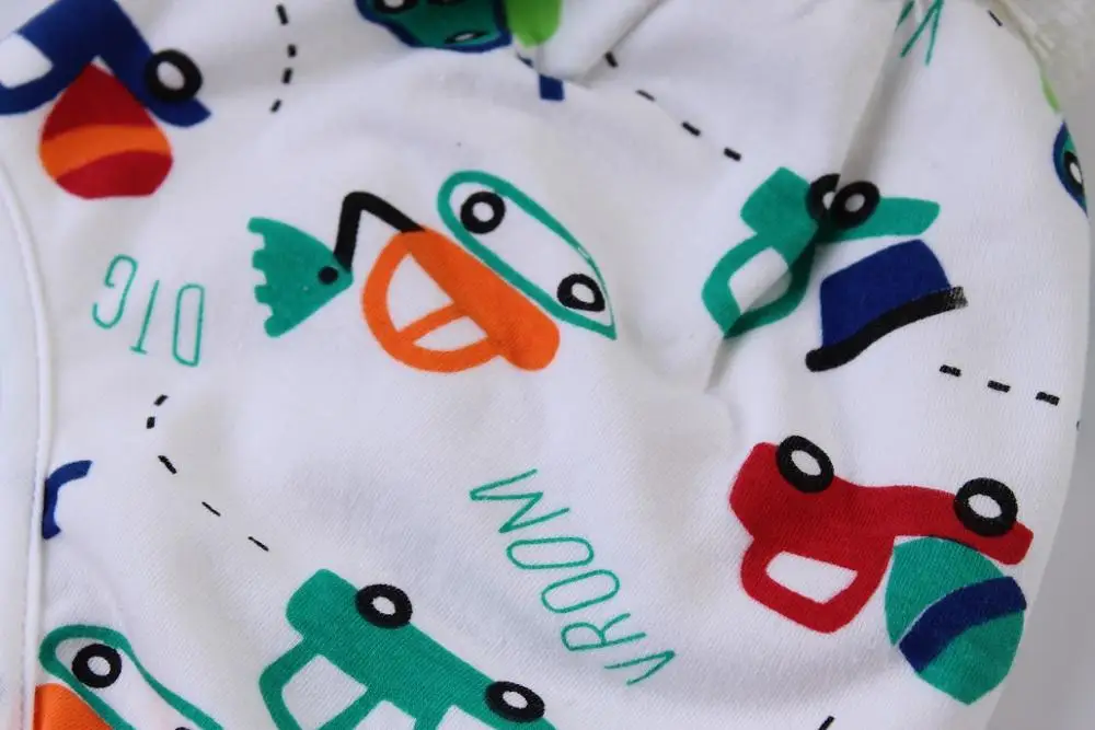 Соединительные осенне зимние милые Мультяшные машинки для маленьких девочек