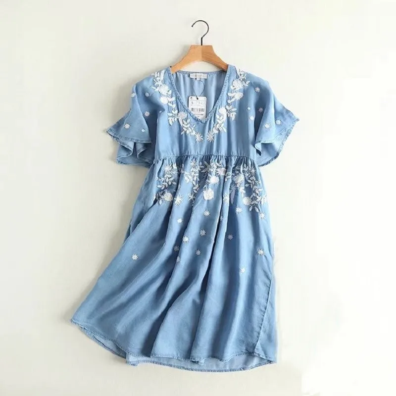 Женские джинсовые платья из тенсела с вышивкой V образным вырезом и короткими