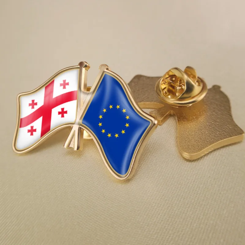 

European Union and Georgia Crossed Double Friendship Flags Brooch Badges Lapel Pins