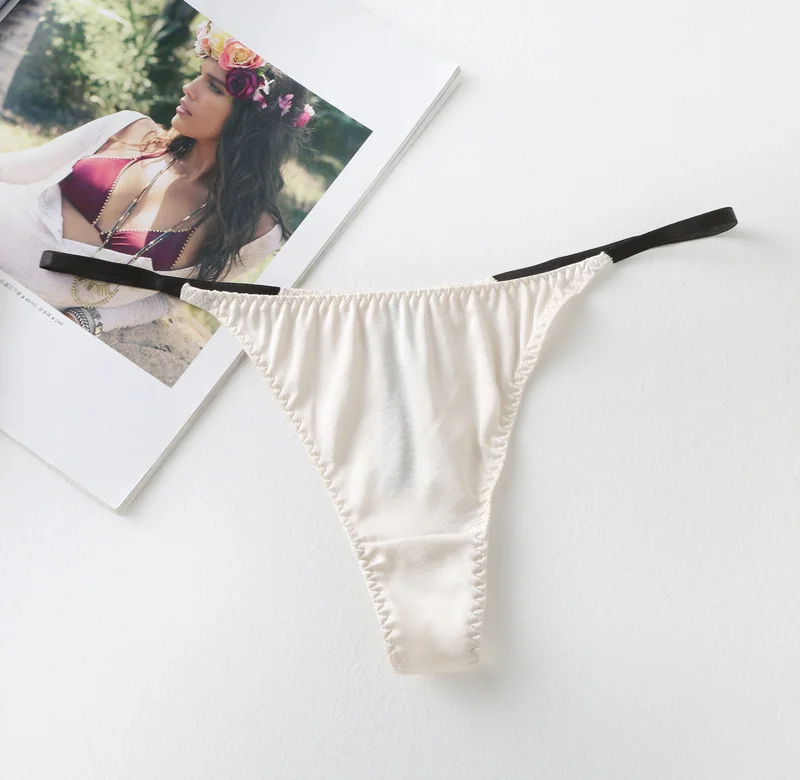 

2021Low Waisted Silk Women's T-pants Women's T-pants Bagged Silk Sexy Seamless Panties Underwear Thong The New Listing