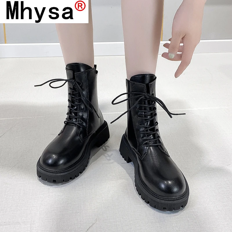 

Женские повседневные Ботинки Martin, Новинка осени 2021, модные женские короткие ботильоны на платформе с круглым носком и шнуровкой, на квадрат...