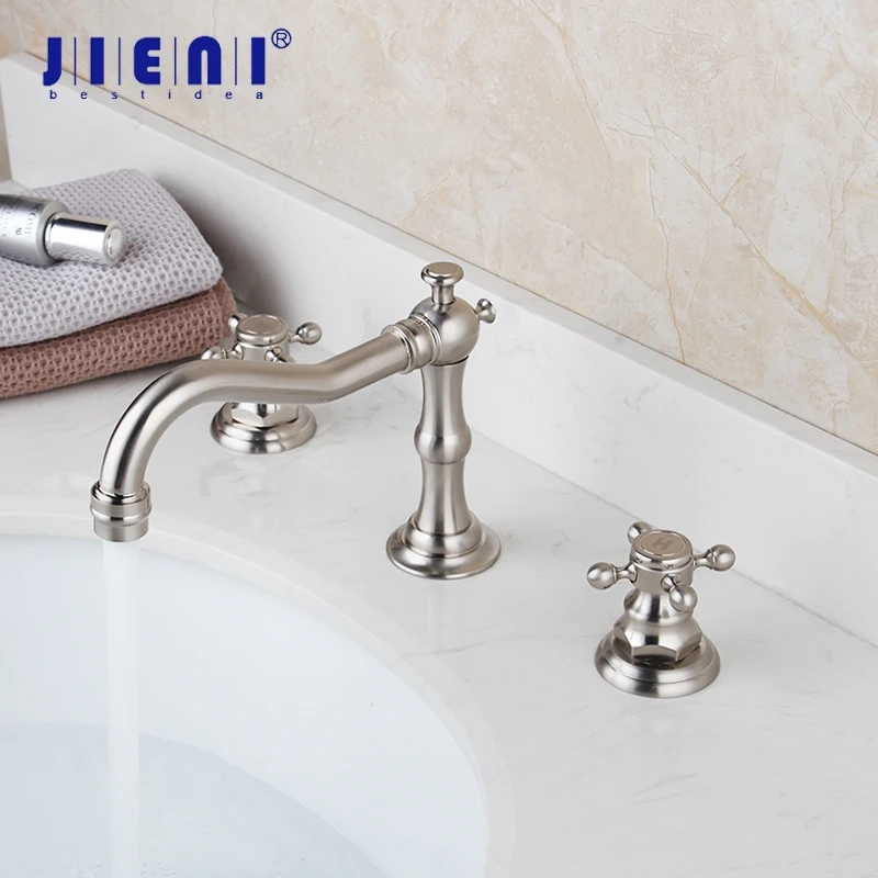 Brush 3 Pcs Bathroom Wash Basin Sink Tap Solid Brass Vessel Dual Handles Bathtub Mixer Tap Faucet Swivel Spray Tap