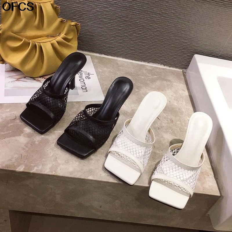 Сетчатые шлепанцы на высоком каблуке Новинка Пикантные босоножки из