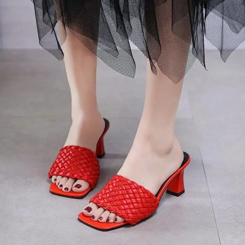 

Модные повседневные женские сандалии с открытым носком, большие размеры 44, женские туфли на толстом каблуке и высоком каблуке 2022 года, новые...