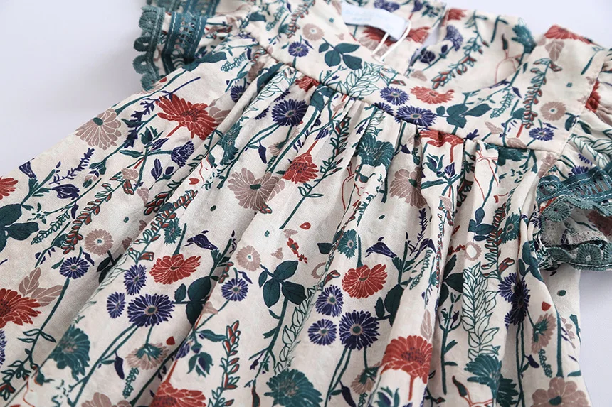 Платье для девочек платье в полоску с бантом и кружевным вырезом маленьких