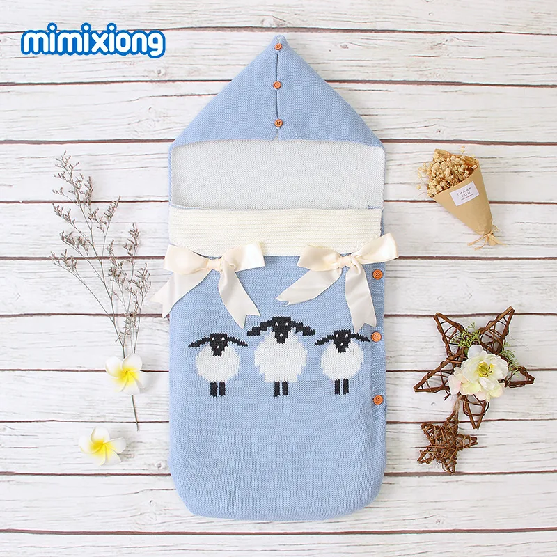 

Cartoon knitted sleeping bag for boys and girls