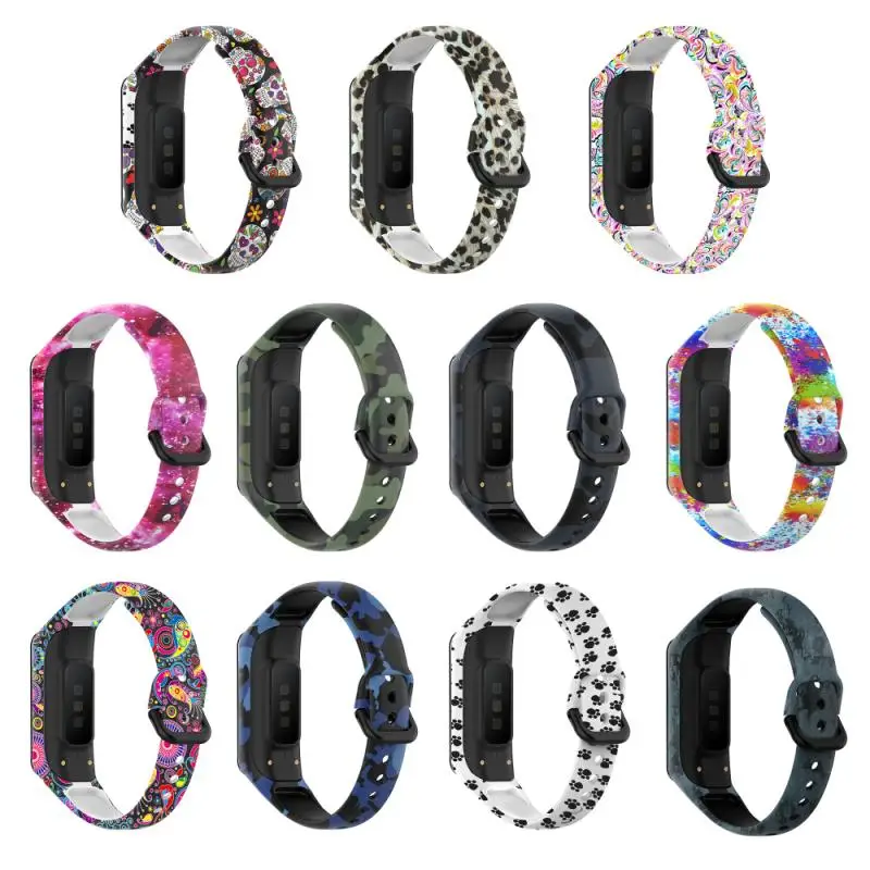 

Replacement Silicone Strap for Samsung Galaxy Fit2 SM-R220 Smart Bracelet Beautiful Strap for Fashion People