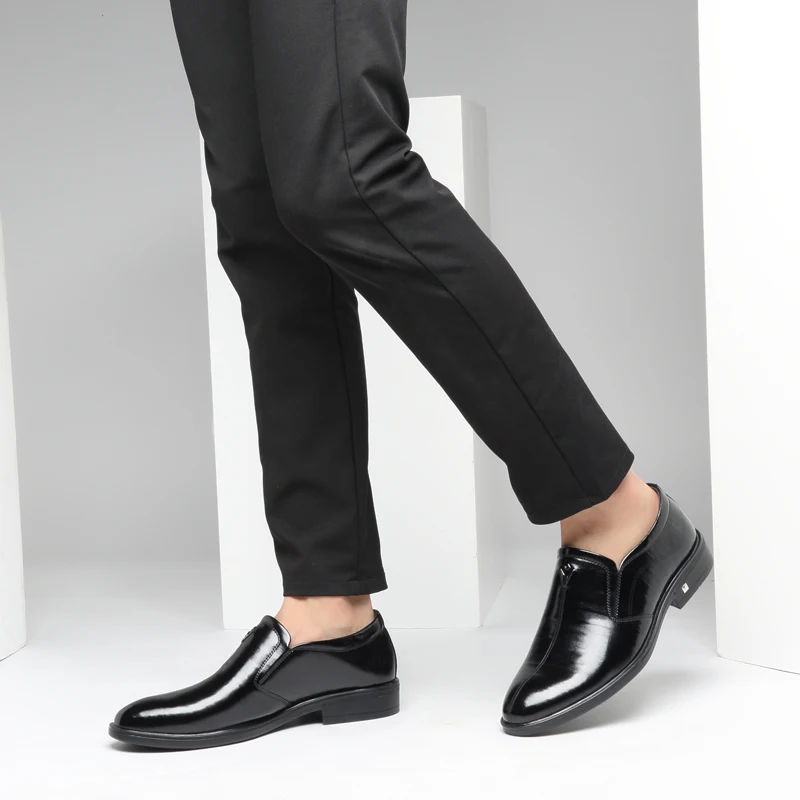 

Men's Genuine Leather Shoes 38-44 Head Leather Soft Anti-slip Rubber Loafers Peas Shoes Man Casual Real Leather Homme %58968