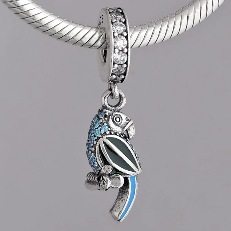 Оригинальный эмалированный Тропический попугай с хрустальными подвесками