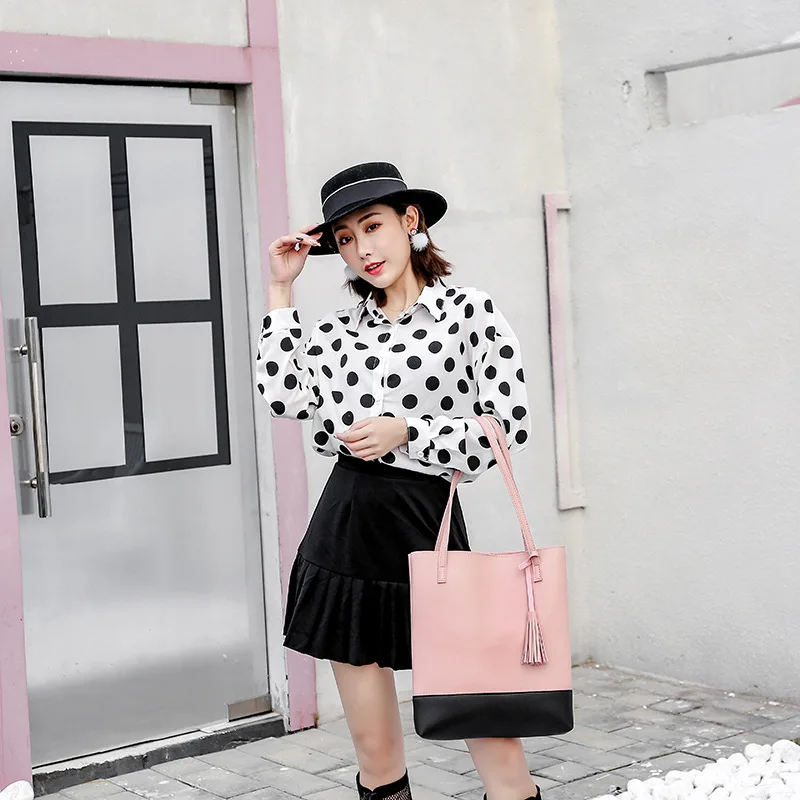 

Women's Shoulder Bags 2021 New Hit Color Large-capacity Tassel Shopping Handbag Fashion Casual Foreign Bag College Style Totes