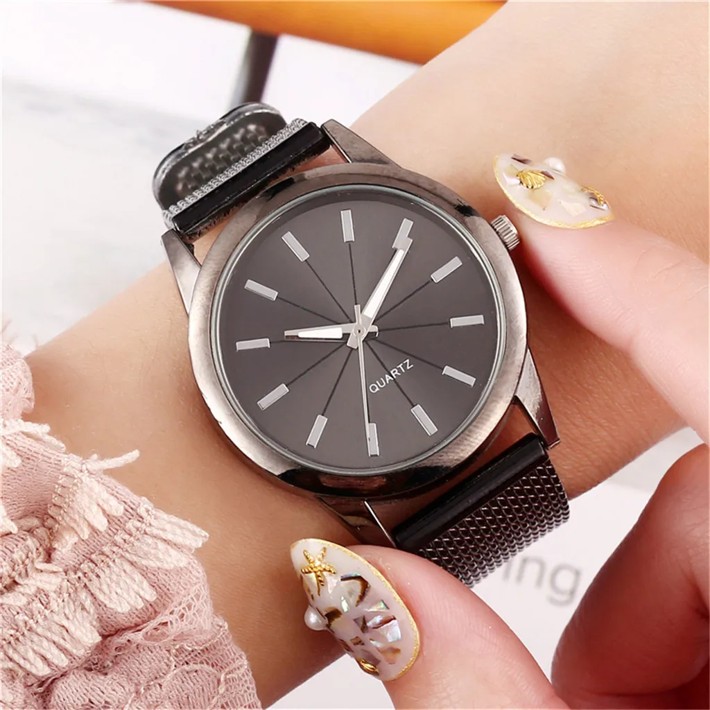 

Часы наручные женские с магнитным ремешком, роскошные золотистые и черные с сетчатым браслетом из нержавеющей стали, с бриллиантами